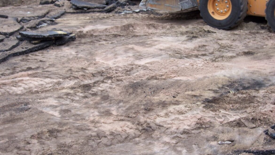 Can Asphalt Repairs In Indianapolis Be Done in Rainy Weather?