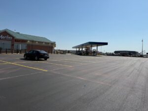 Key Indicators that Your Retail Asphalt Parking Lot Needs Resurfacing